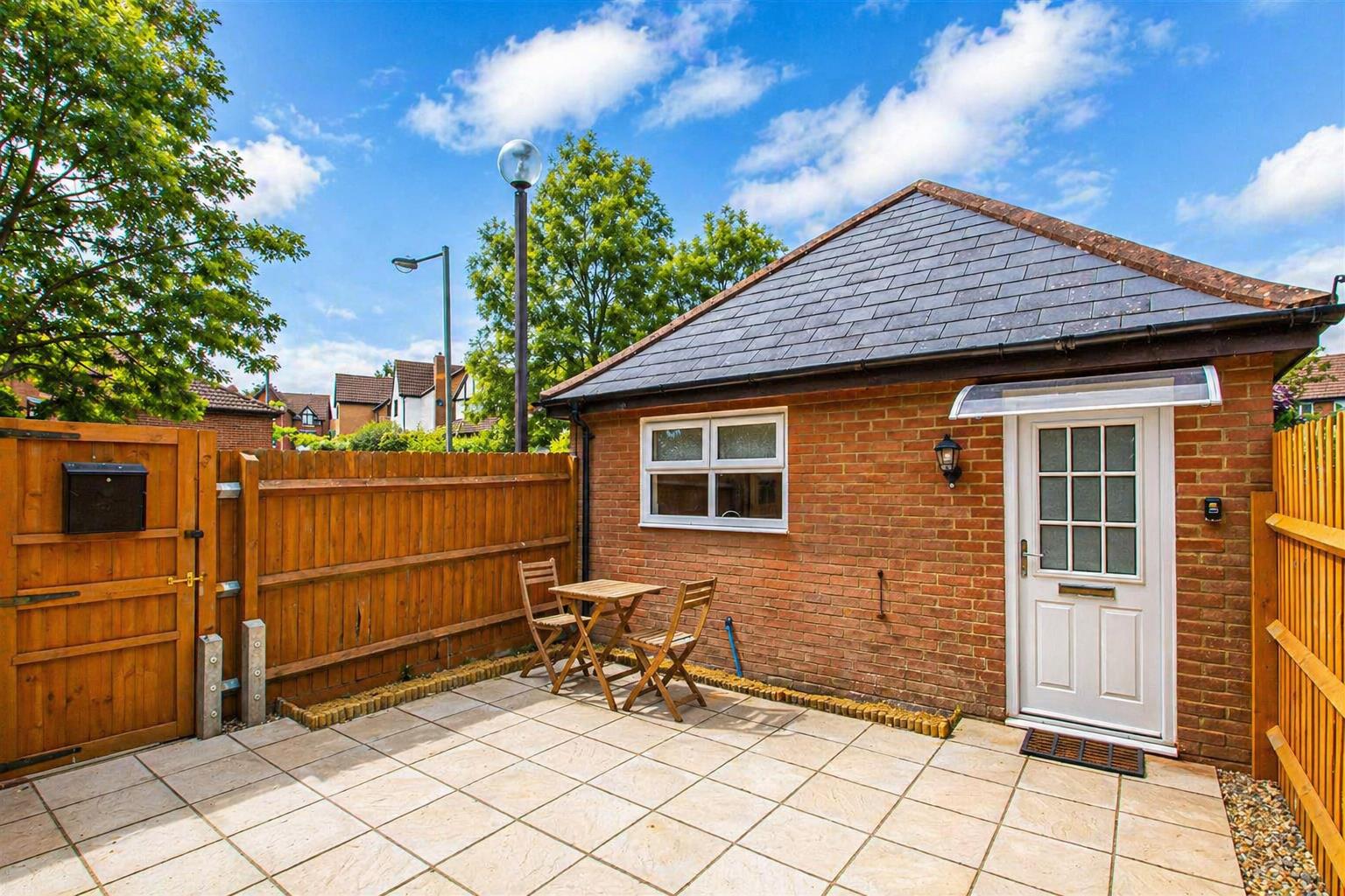 Garthwaite Crescent, Shenley Brook End, Milton Keynes